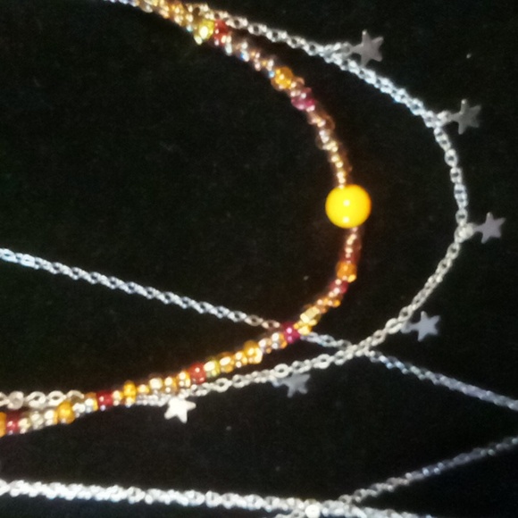 Girls bundle of 6 necklaces 14 ,16,18 inches long beaded are Expandable. - Picture 2 of 8